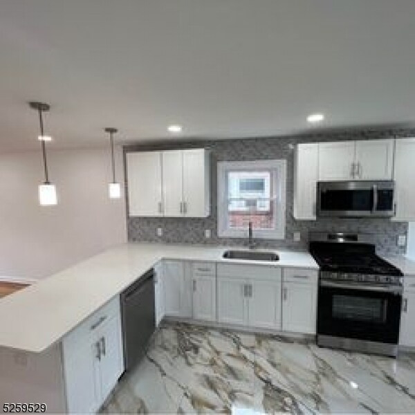Foto del edificio - 323 S Wood Ave