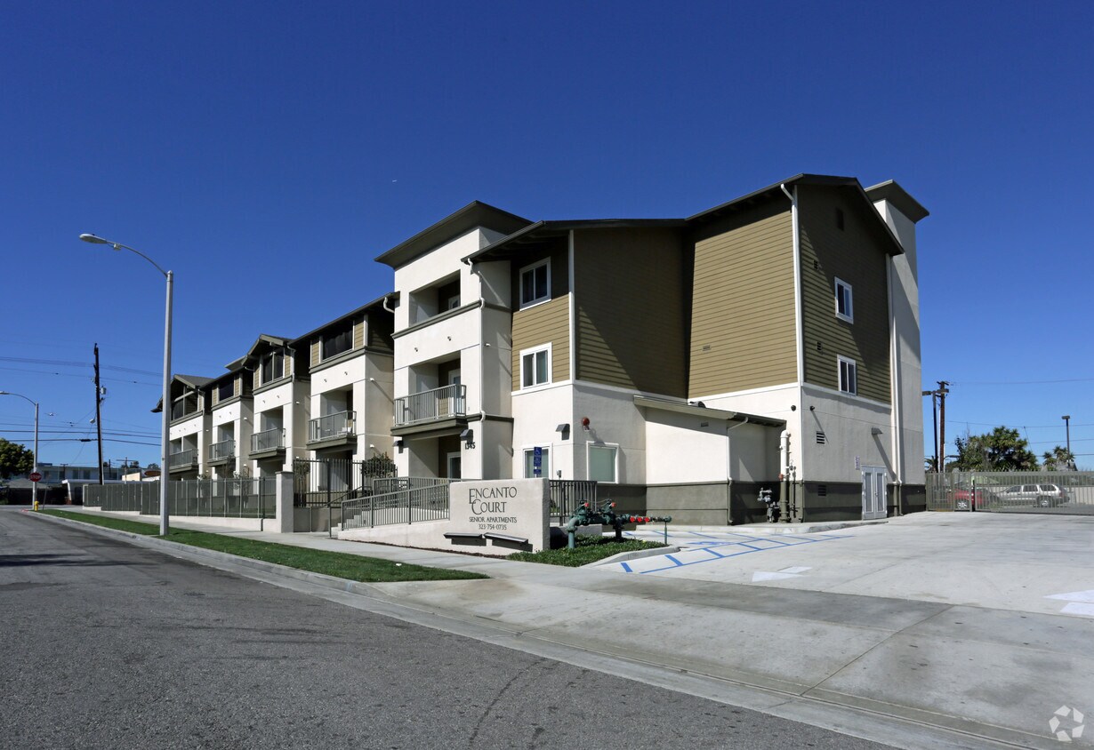 Building Photo - ENCANTO COURT APARTMENTS