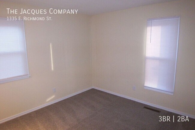Foto del edificio - 1335 E Richmond St