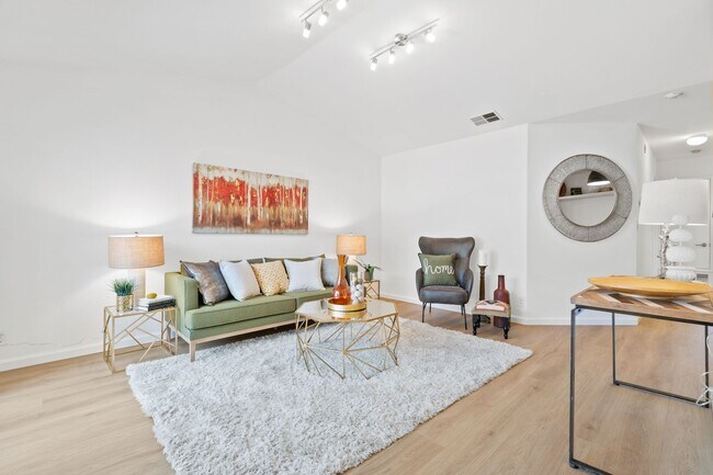 Foto del edificio - 2936 Flint St