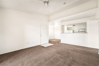 Building Photo - 45 Maleena Mesa St