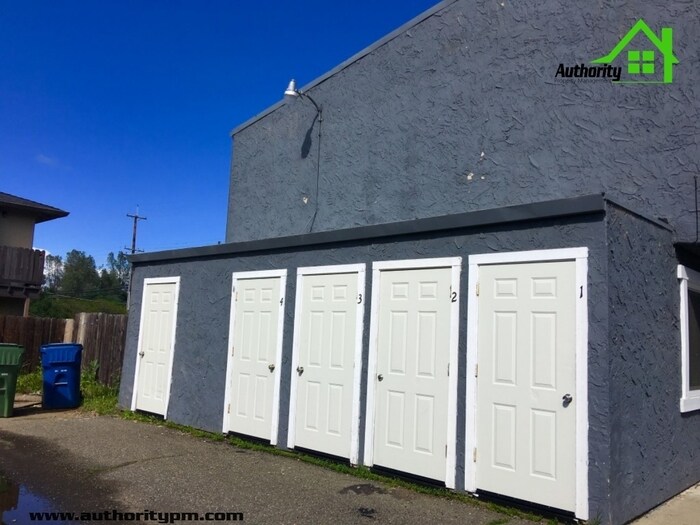 1506 Lake Blvd Unit 1, Redding, CA 96003 Room for Rent in Redding, CA