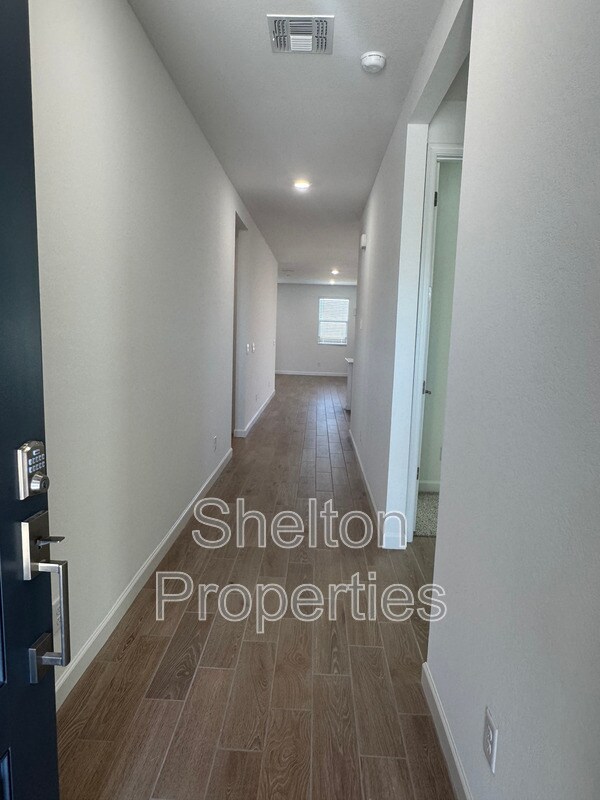 Foto del edificio - 17746 W Turquoise Ave