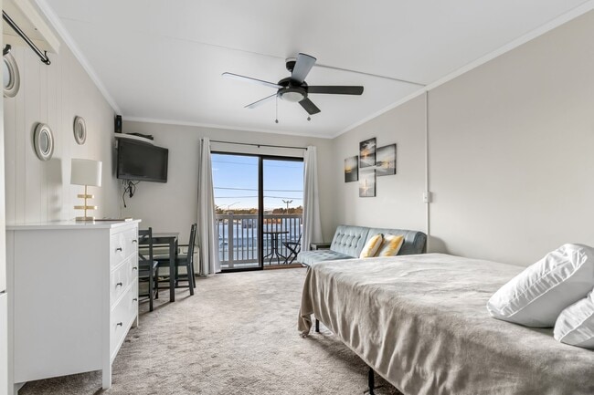 Building Photo - 11 62nd St