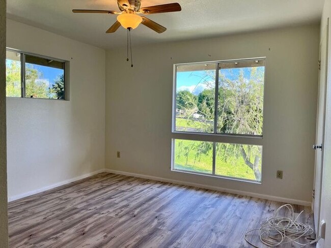Building Photo - Waikele - 2 Bed, 2 Bath Town Home with 2 Parking Spaces