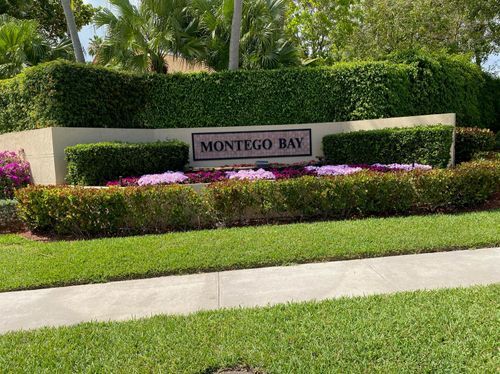 Foto del edificio - 6658 Montego Bay Blvd
