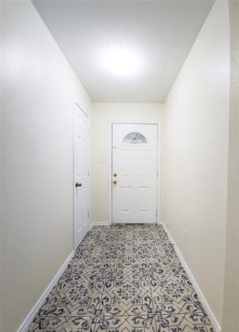 Foto del edificio - 7618 Thistle Ln
