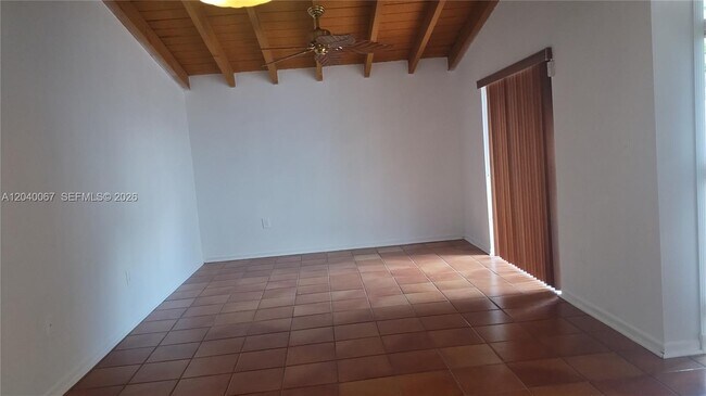Foto del edificio - 7115 SW 111th Pl