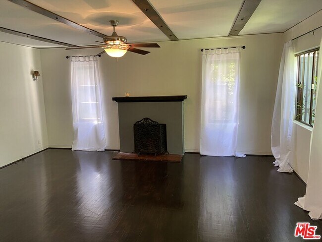 Foto del edificio - 2506 28th St