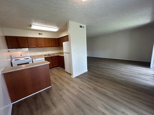 3 habitaciones - Cocina - Huntingwood Apartments
