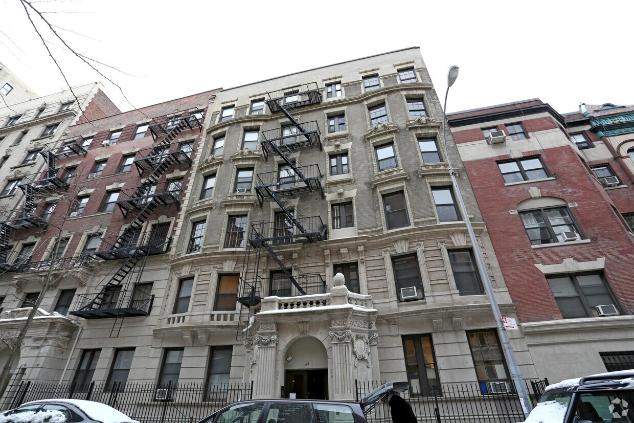 Foto del edificio - 343 W 85th St