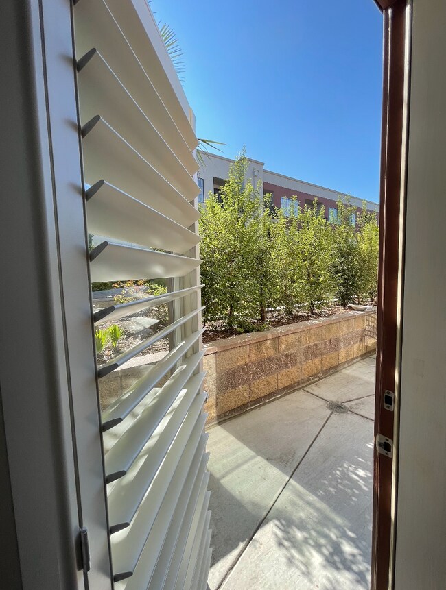 Foto del edificio - 1060 S 3rd St