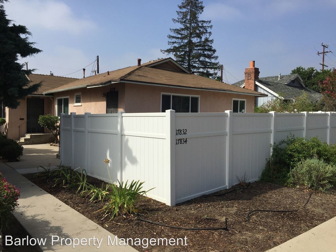 Primary Photo - 17832 Los Alimos St