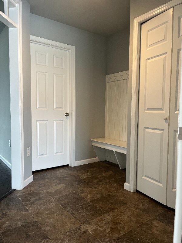 Foto del edificio - 102 Landover Ct