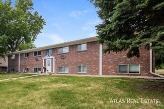 Building Photo - 12111 W Nevada Dr