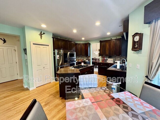 Foto del edificio - 17617 32nd Ave SE