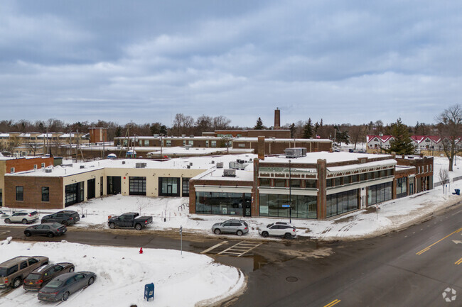 Building Photo - 1786 Main St