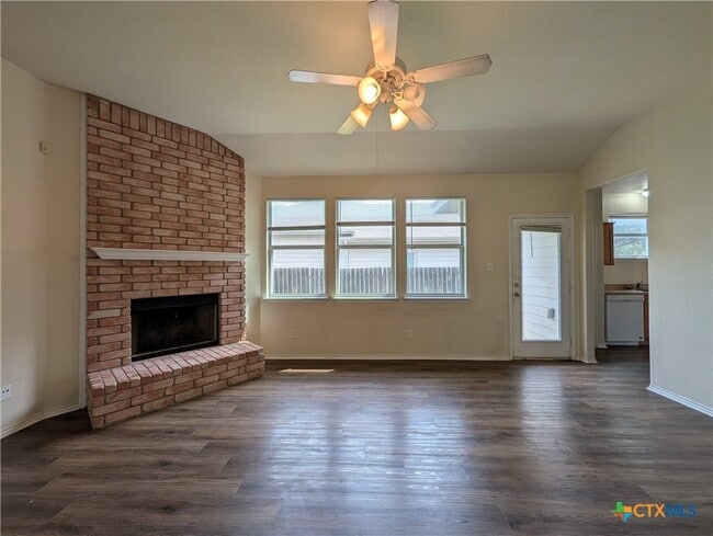 Building Photo - 341 Placid Meadow