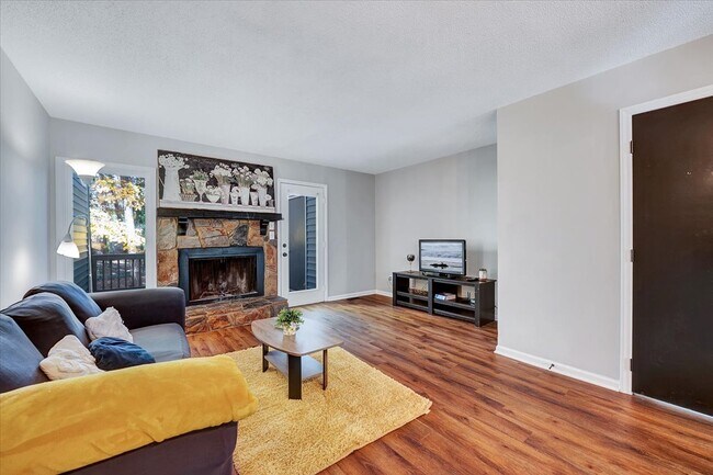 Building Photo - 5508 Kaplan Dr