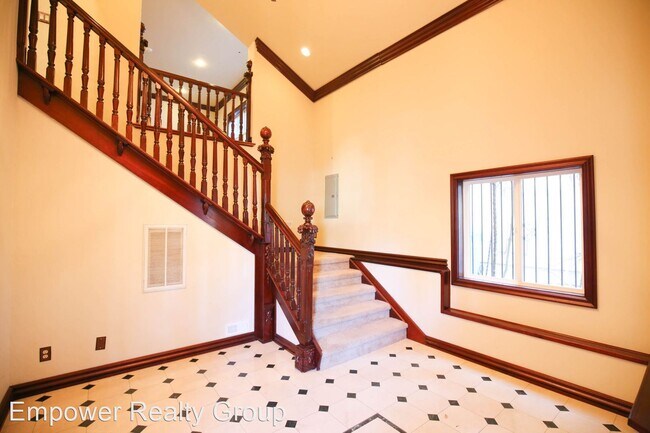 Building Photo - 4 br, 4.5 bath House - 1767 Indian Way