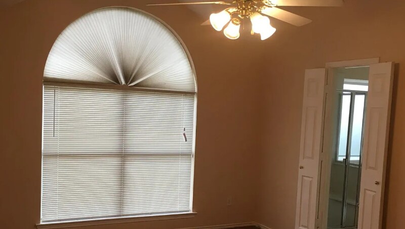 Foto del edificio - 2110 Bay View Dr