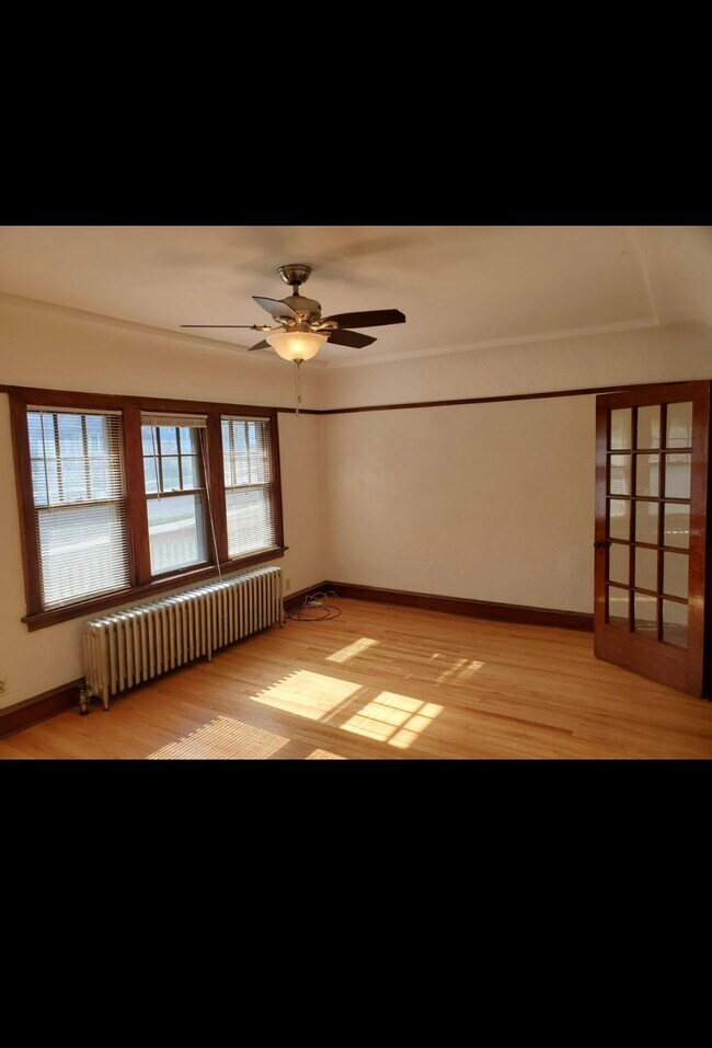 Foto del edificio - 3754 E Allerton Ave