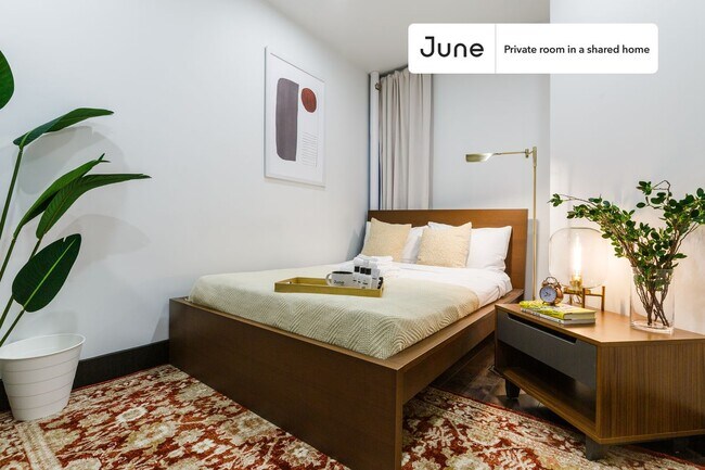 Foto del edificio - Room in Shared 3 bed/1 bath home