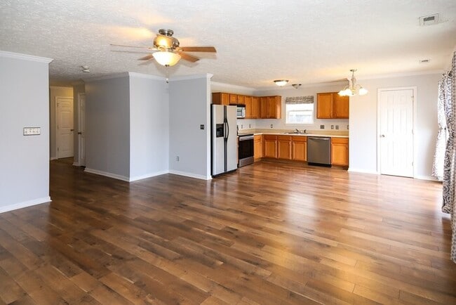 Photo - Fabulous Ranch In Highly Desirable Crossfield! House