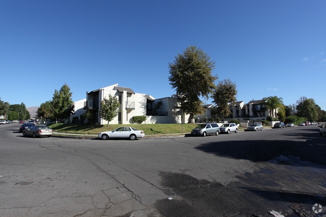 Building Photo - International Village Apartments