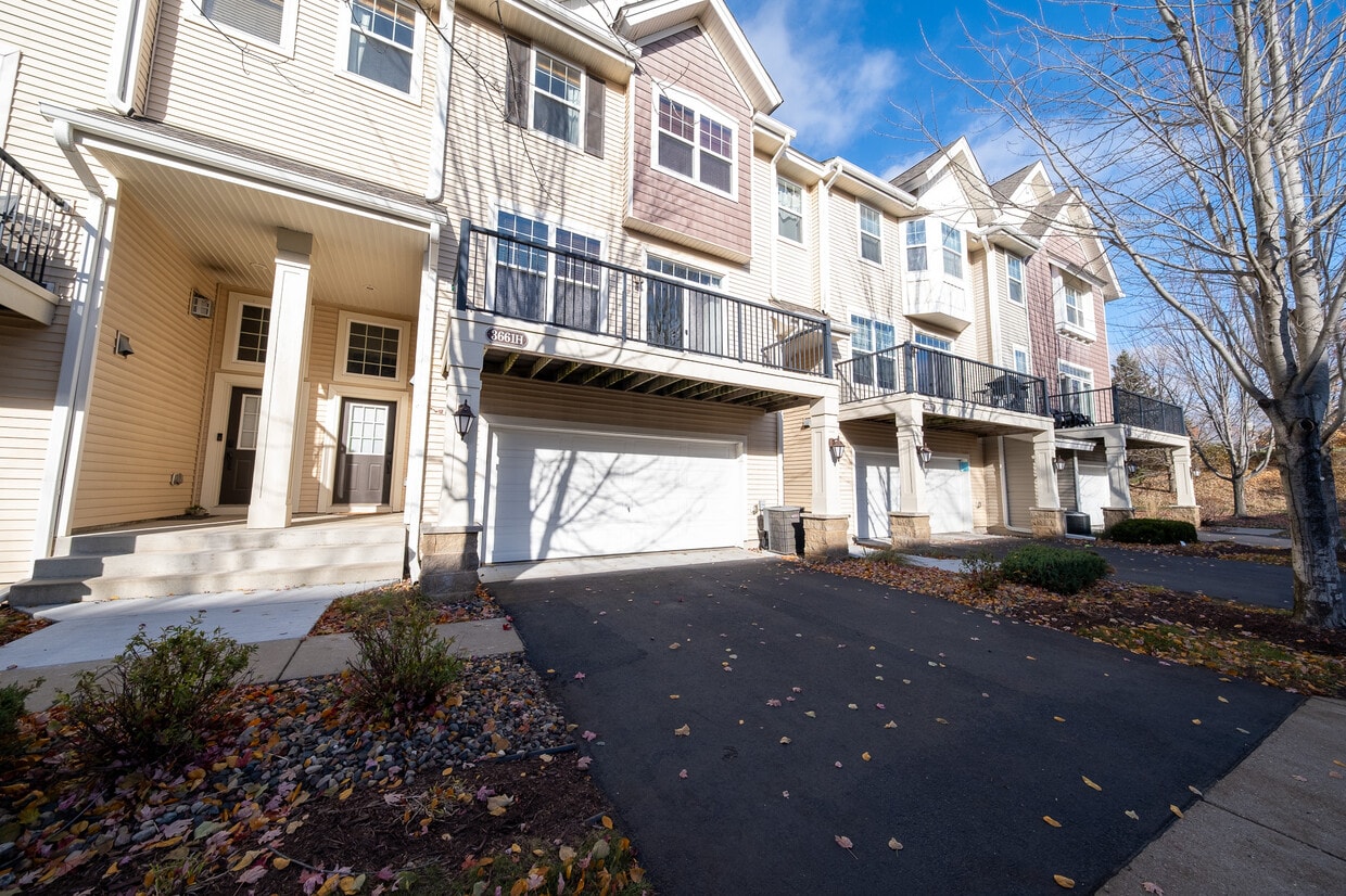 Foto principal - 3661 Hazel Trail