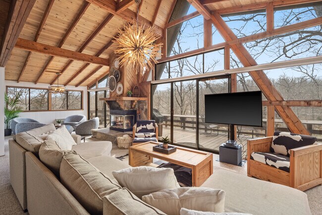 Foto del edificio - 1216 Whitetail Lake Dr