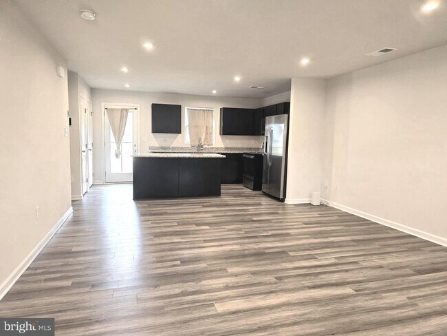 Foto del edificio - 163 Slate Rd