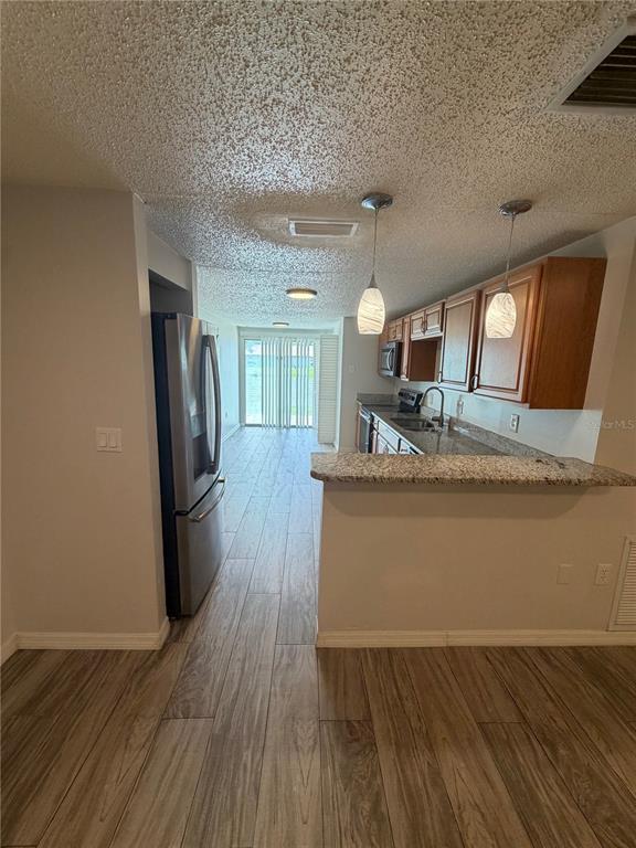 Foto del edificio - 4121 79th St W