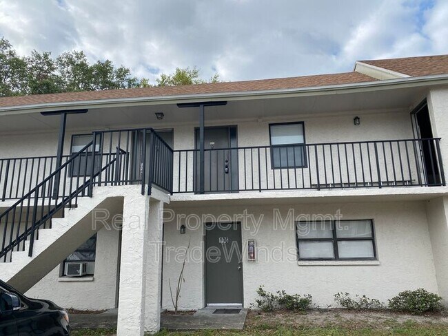Building Photo - 2166 Bradford St