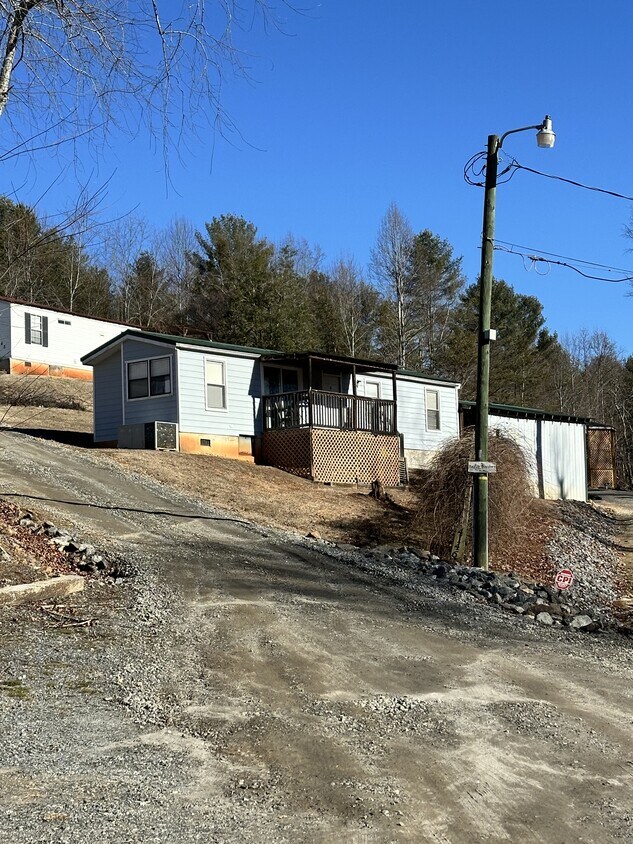 Foto principal - 4148 Smokey Creek Rd