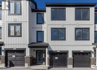 Building Photo - 748 Kinstead Private