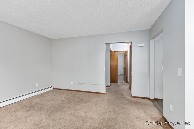 Foto del edificio - 2940 Vineland Ave SE