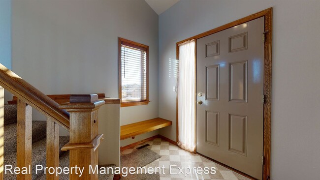 Foto del edificio - 4 br, 2 bath House - 5300 S Galway Ave