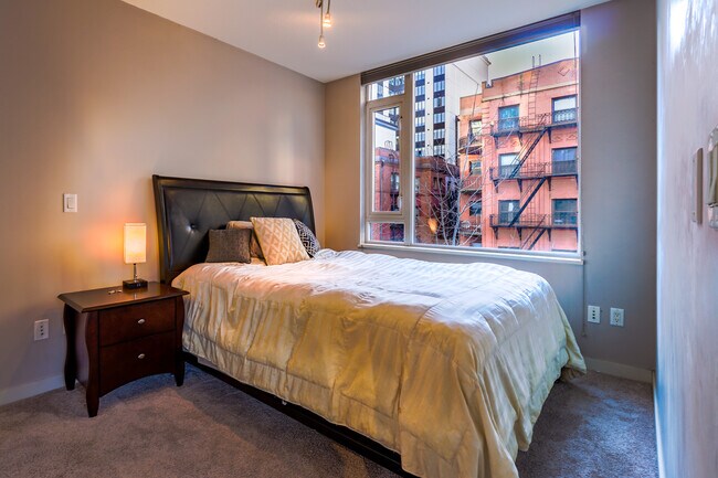 Foto del edificio - 1500 SW 11th Ave