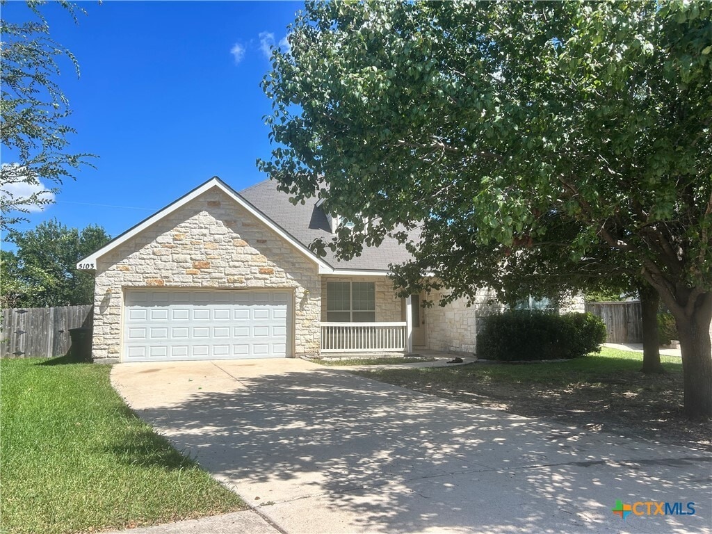 Foto principal - 5103 Rimes Ranch Dr