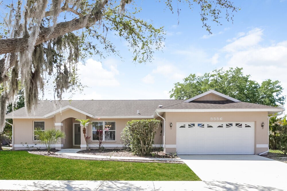 5556 Colonial Oaks Blvd, Sarasota, FL 34232 House Rental in Sarasota