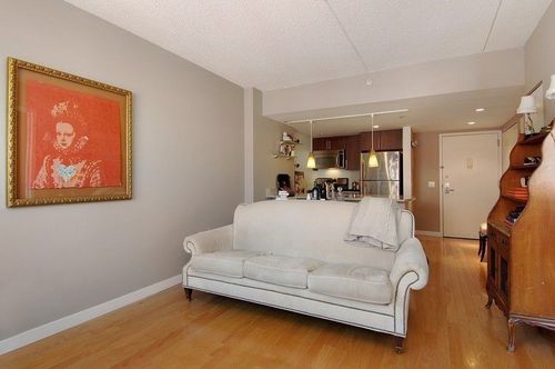 Primary Photo - 545 W 23rd St