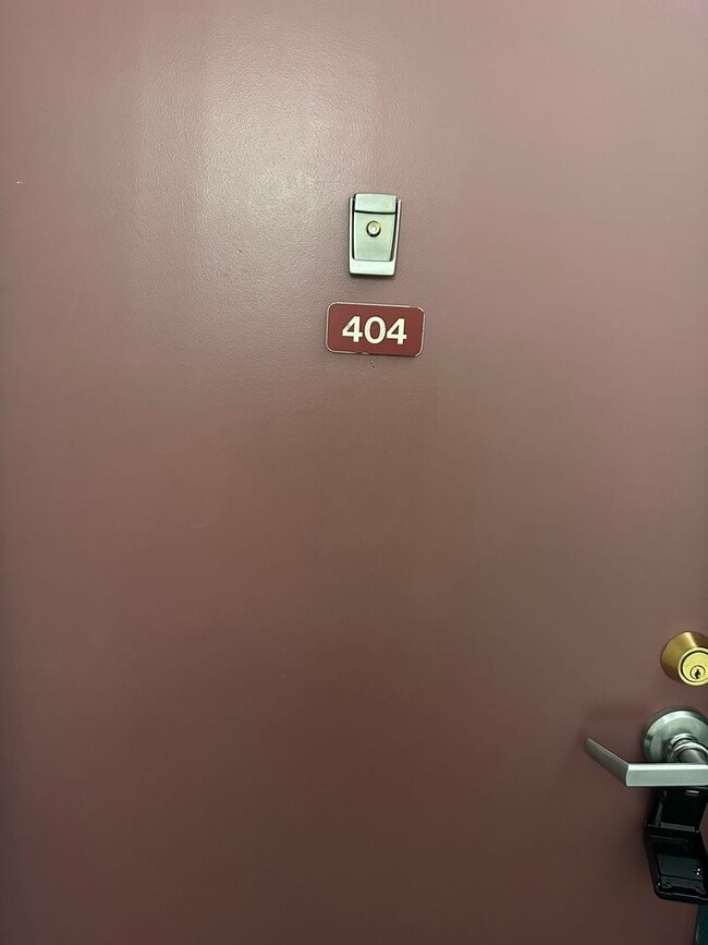 Building Photo - 149 Wilson St