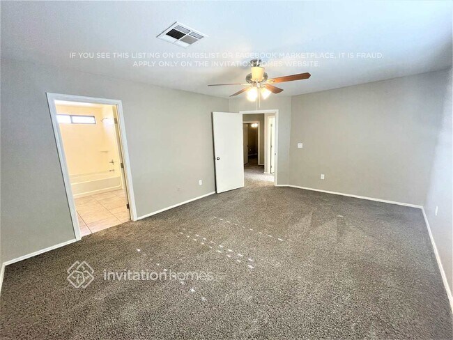 Foto del edificio - 1576 E Orchid Ct