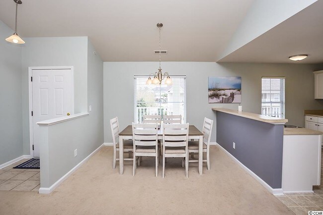 Foto del edificio - 121 Butkus Dr