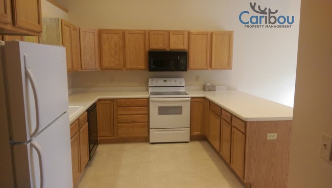 Foto del edificio - 429 Trail Side Dr
