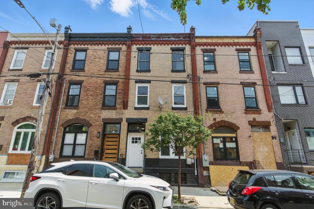 Primary Photo - 1217 N 28th St
