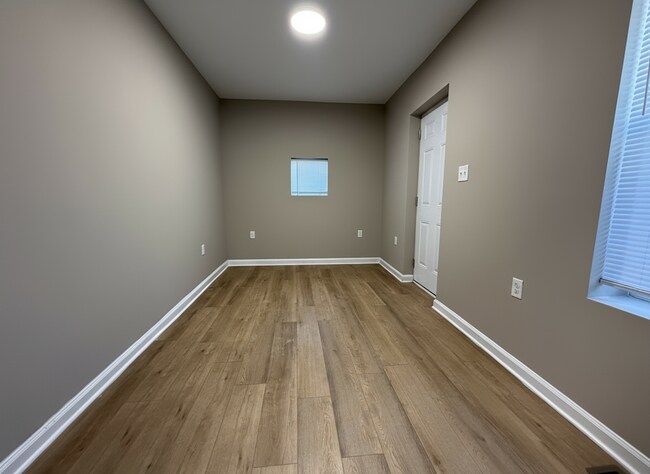 Foto del edificio - 978 N 45th St