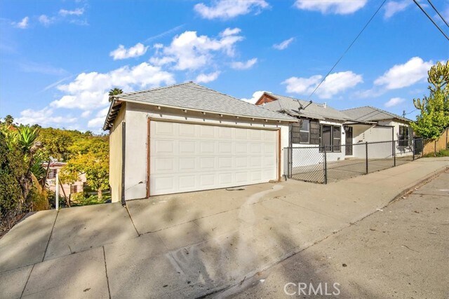 Primary Photo - 4369 Sardonyx St