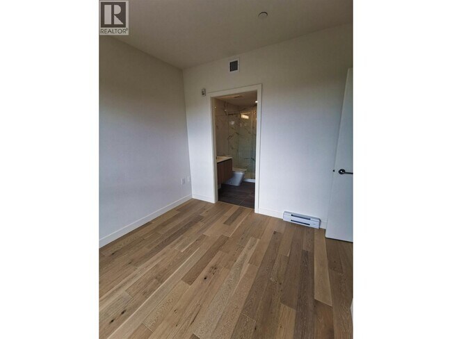 Photo du bâtiment - 209-209 E 20th Ave